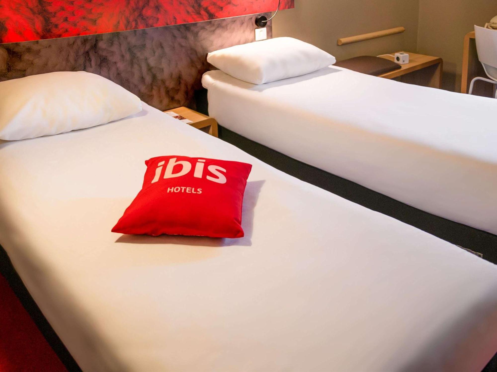 Ibis Saint-Omer Centre Exterior photo
